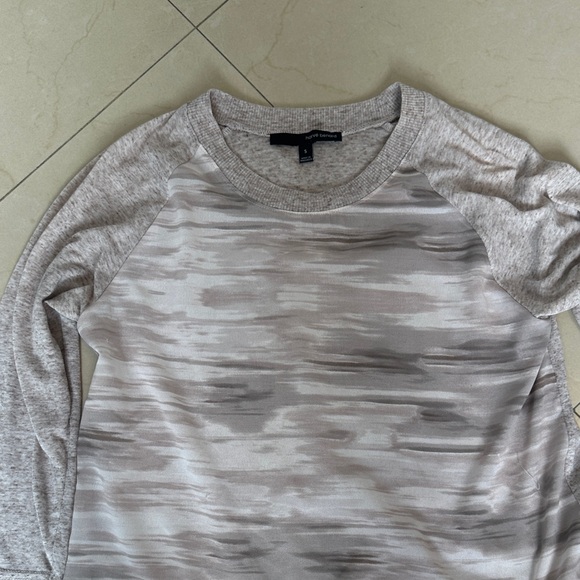 Gray Patterned Women's Top - Picture 2 of 3